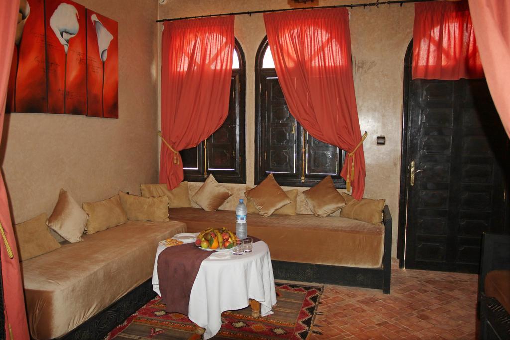 Al Jasira Hotel